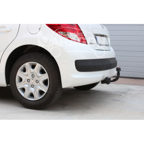 Фаркоп ARAGON на PEUGEOT 207 2006–2012  Арт. E4727AA 