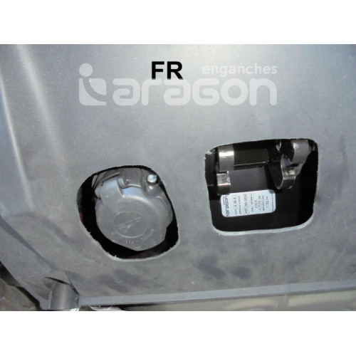 Фаркоп ARAGON на SEAT Ibiza 2008–2015  Арт. E5803DV 
