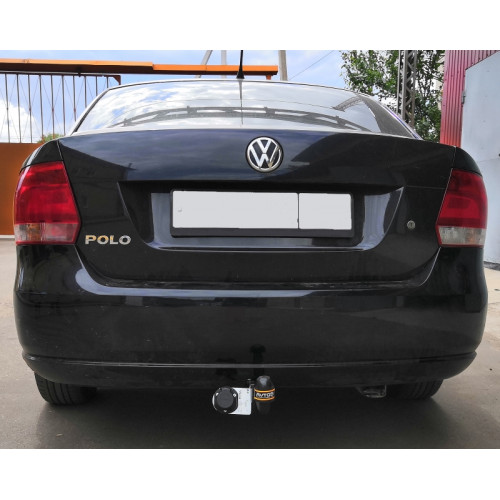Фаркоп Avtos на VOLKSWAGEN Polo (кв. труба) 2020- Арт.VW 28